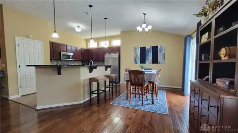1435 Phoenix Pl, Dayton, OH 45420 photo 17
