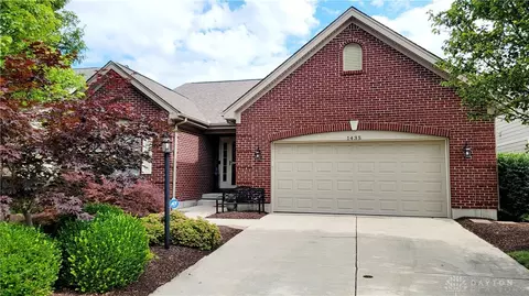 1435 Phoenix Pl, Dayton, OH 45420