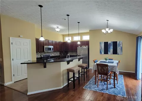 1435 Phoenix Pl, Dayton, OH 45420 photo 18