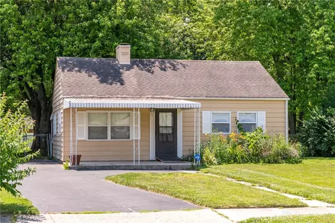 413 N Wolf Creek Pike, Brookville, OH 45309
