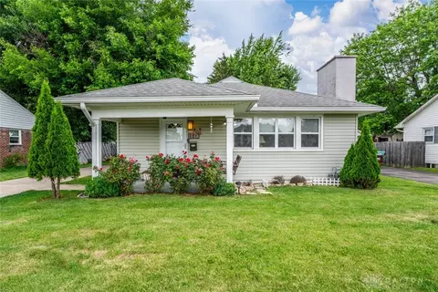 427 Margaret Dr, Fairborn, OH 45324