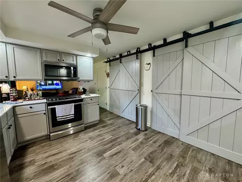 1108 Santa Monica Ave, Springfield, OH 45503 photo 9