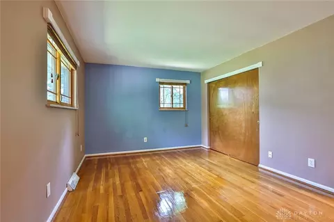 Undisclosed, Cincinnati, OH 45243 photo 16