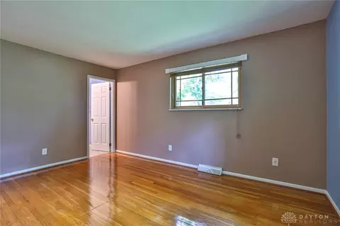 Undisclosed, Cincinnati, OH 45243 photo 43
