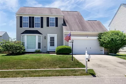 2428 Featherston Ct, Miamisburg, OH 45342