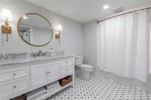 Bath - 264 Castle Dr, Kettering, OH 45429 photo 3 of 3