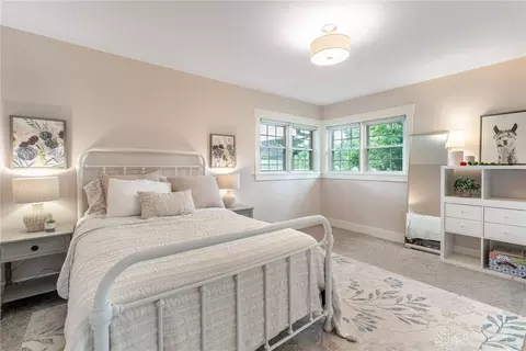 Bedroom - 264 Castle Dr, Kettering, OH 45429 photo 1 of 9