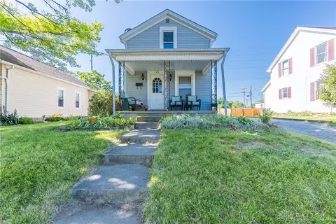 140 W Franklin St, Tipp City, OH 45371