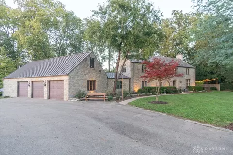 Exterior - 894 E Court St, Sidney, OH 45365 photo 6 of 30