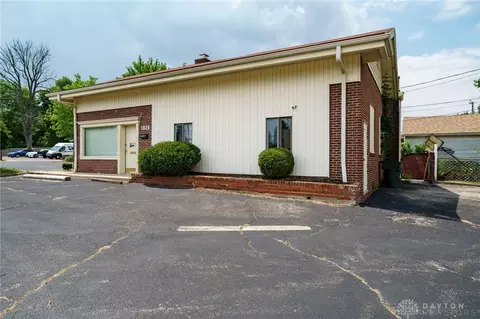 1026 Watervliet Ave, Dayton, OH 45420