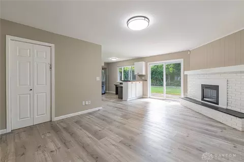Living - 5282 Applecreek Rd, Centerville, OH 45429 photo 1 of 8
