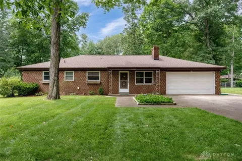 2610 Bahns Dr, Dayton, OH 45434