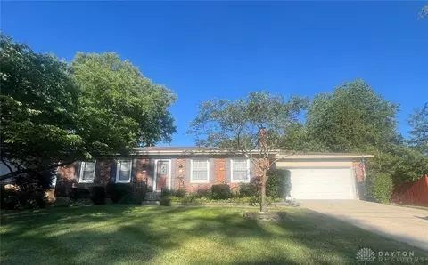 9216 Axminster Dr, Cincinnati, OH 45251