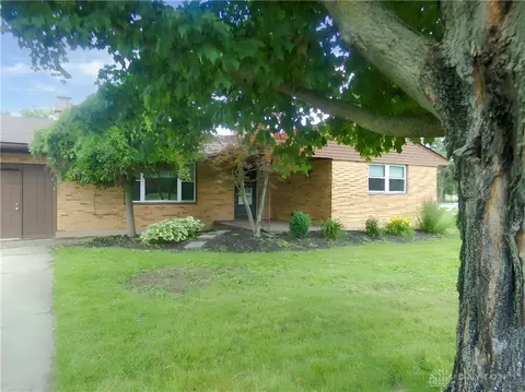 8346 May Ave, Middletown, OH 45042