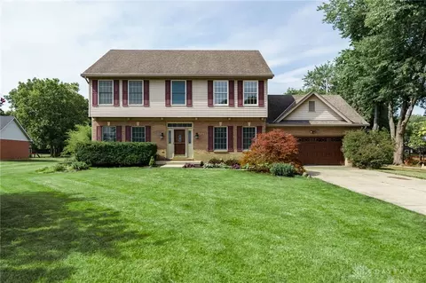 6081 Valleybrook Dr, Middletown, OH 45044