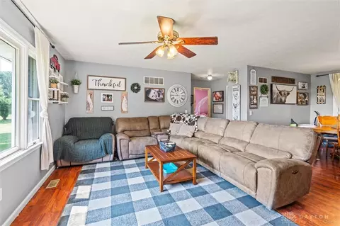 10189 Eby Rd, Germantown, OH 45327 photo 13