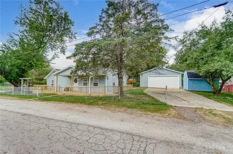 2825 Linden Ave, Springfield, OH 45505 photo 3