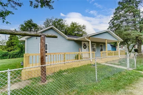 2825 Linden Ave, Springfield, OH 45505