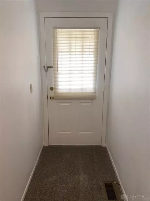Entry Way - 3121 Argonne Ln, Springfield, OH 45503 photo 1 of 1