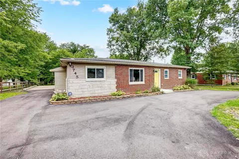 3745 Shaker Rd, Franklin, OH 45005