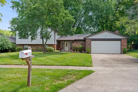 1615 Cambridge Dr, Middletown, OH 45042