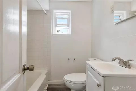 Bath - 2436-2442 S Dixie Dr, Kettering, OH 45409 photo 1 of 2