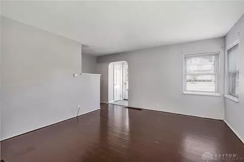 Living - 2436-2442 S Dixie Dr, Kettering, OH 45409 photo 5 of 12