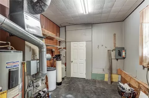 2318 N Cottingham Rd, Springfield, OH 45506 photo 12