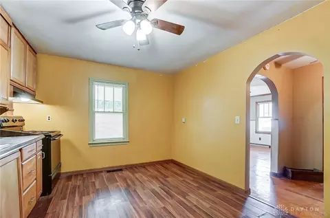 2318 N Cottingham Rd, Springfield, OH 45506 photo 10