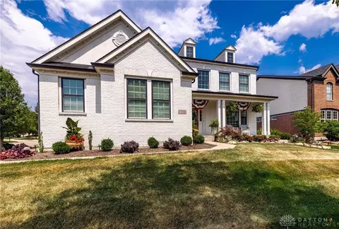 1358 Shaker Run Blvd, Lebanon, OH 45036