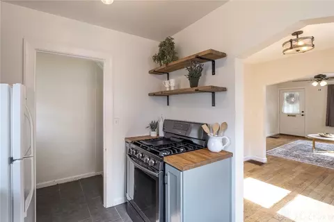 Kitchen - 324 Cushing Ave, Dayton, OH 45429 photo 2 of 2