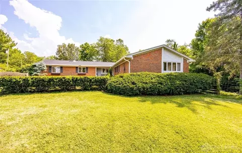 7791 Fairfield Rd, Oxford, OH 45056