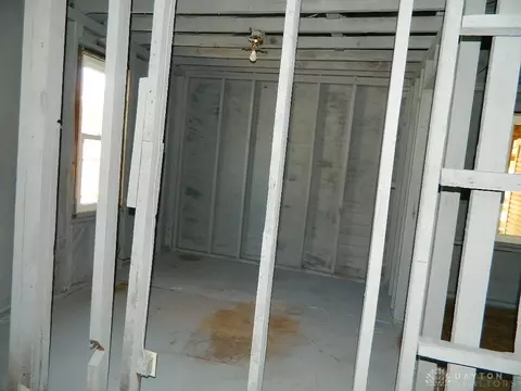 Bedroom - 157 Kinnane Ave, Springfield, OH 45505 photo 4 of 5