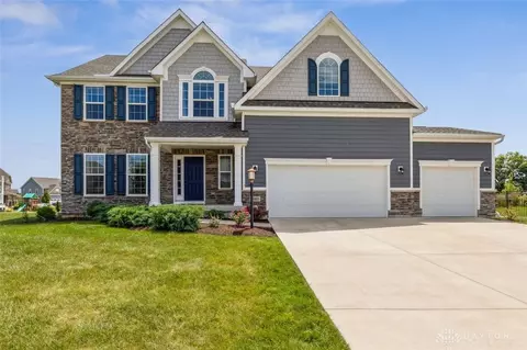 9660 Crooked Creek Dr, Dayton, OH 45458