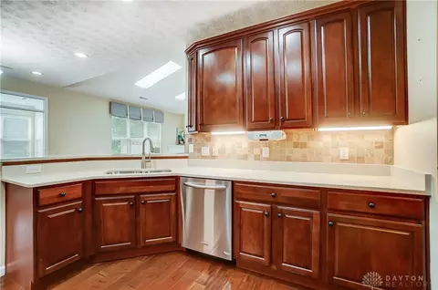 9208 Stansel Cir, Centerville, OH 45458 photo 20