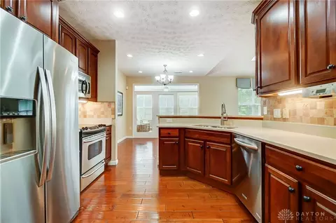 9208 Stansel Cir, Centerville, OH 45458 photo 19