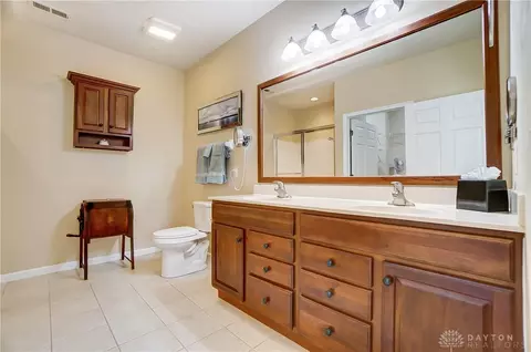 9208 Stansel Cir, Centerville, OH 45458 photo 28