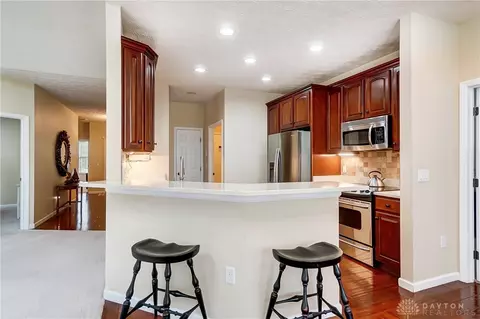 9208 Stansel Cir, Centerville, OH 45458 photo 17