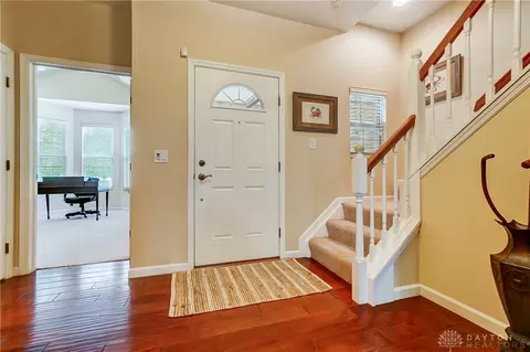 9208 Stansel Cir, Centerville, OH 45458 photo 5
