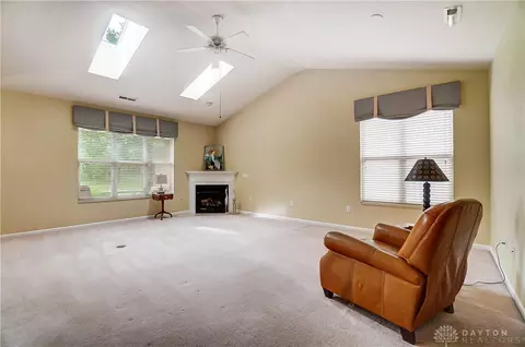 9208 Stansel Cir, Centerville, OH 45458 photo 7
