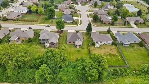 144 Crown Point Mdws, Centerville, OH 45458 photo 5