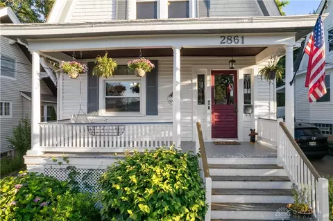 Exterior - 2861 Minto Ave, Cincinnati, OH 45208 photo 2 of 5