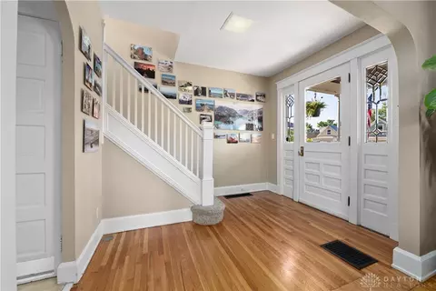 Entry Way - 2861 Minto Ave, Cincinnati, OH 45208 photo 3 of 4