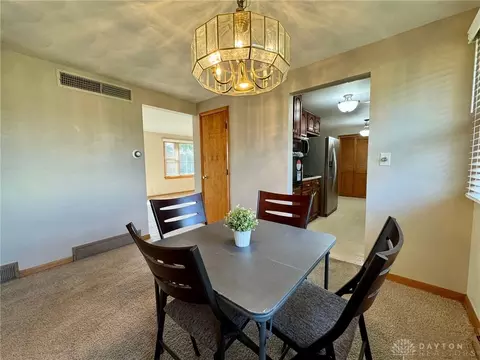 4360 Helena Dr, Springfield, OH 45503 photo 5