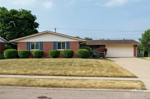 1044 Peidmont Dr, Fairborn, OH 45324