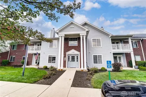 3128 Alexander Pl #101, Beavercreek, OH 45431