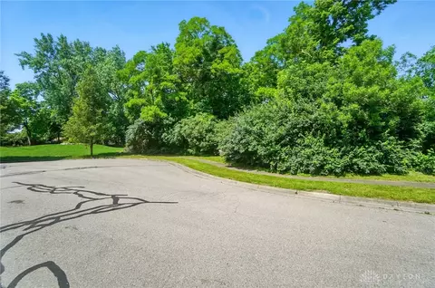 lot Apt 14 Bridgeport Dr, Dayton, OH 45406