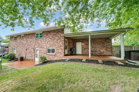 Exterior - 6134 E Decker Rd, Franklin, OH 45005 photo 5 of 17