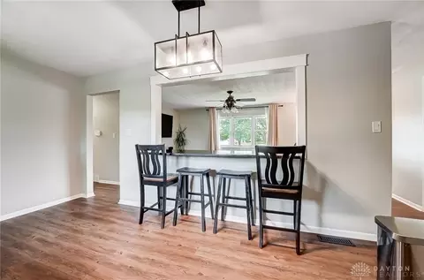 Dining - 6134 E Decker Rd, Franklin, OH 45005 photo 2 of 2