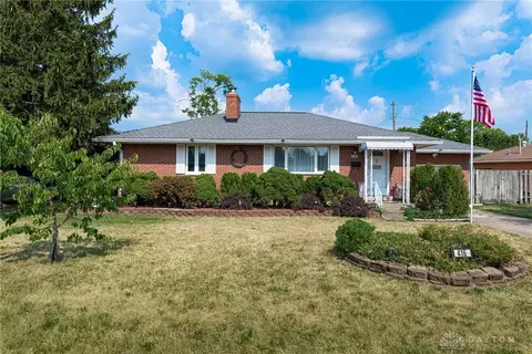 416 Richie Dr, West Carrollton, OH 45449